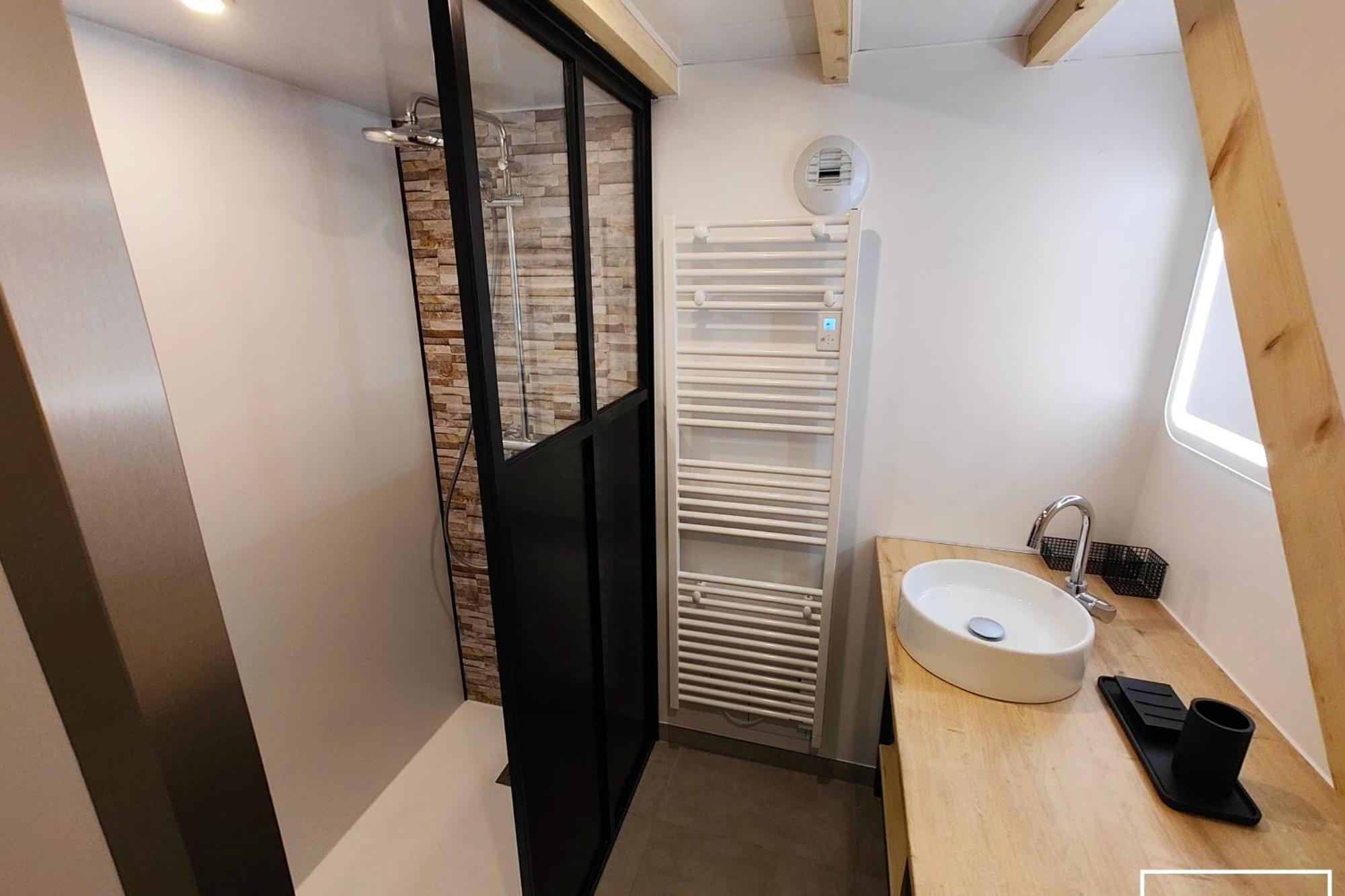 Maison Renovee Et Climatisee Avec Wifi A 600M De La Plage 비아스 외부 사진